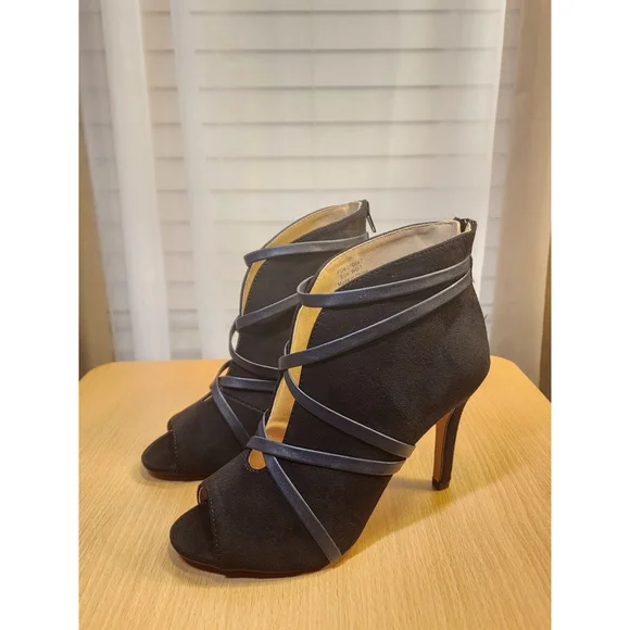 Journee Collection Samara Peep Toe Stiletto Heel Sandals Booties 8 WIDE BLACK - Picture 7 of 15